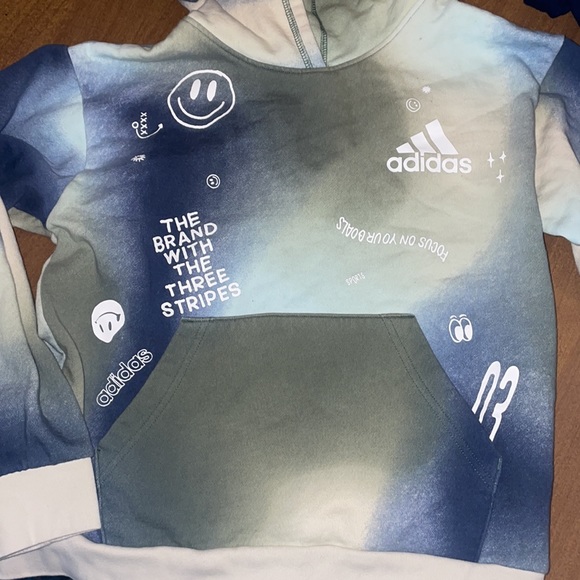 Adidas Sweatshirt 💙🙂 Unique and Like Brand New! - Picture 4 of 5